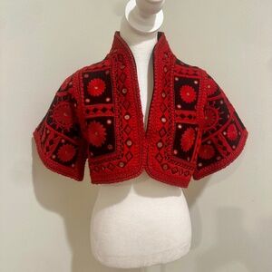 Alexander McQueen Stunning  Red & Black Embroidered Jacket/Bolero Size 42 NWT